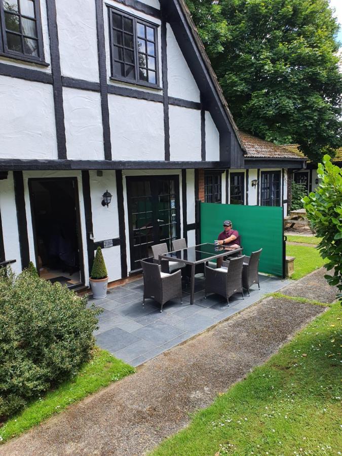 20 Tudor Court " Four Star Aa Accommodation" Hayle Exterior photo